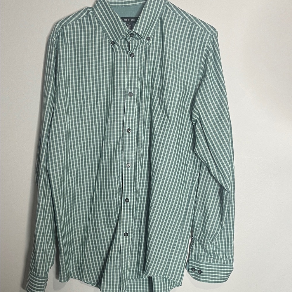 Van Heusen Men's Green Checkered Button-Down Shirt